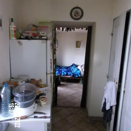 Dans Monastere * Clermont-lʼHérault