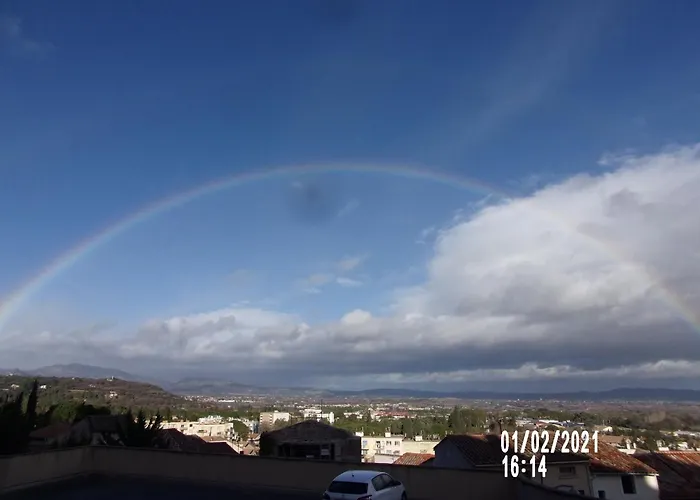 Dans Monastere Lägenhet *